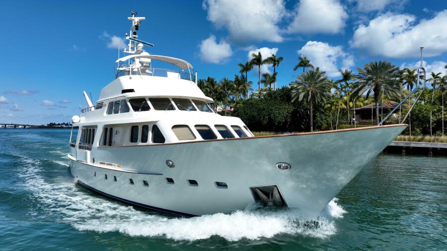 85' 1989 Moonen Long Range Cruiser