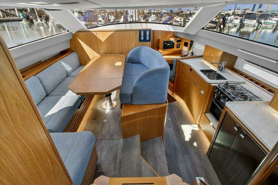 Off The Grid 42ft Southerly Yacht For Sale
