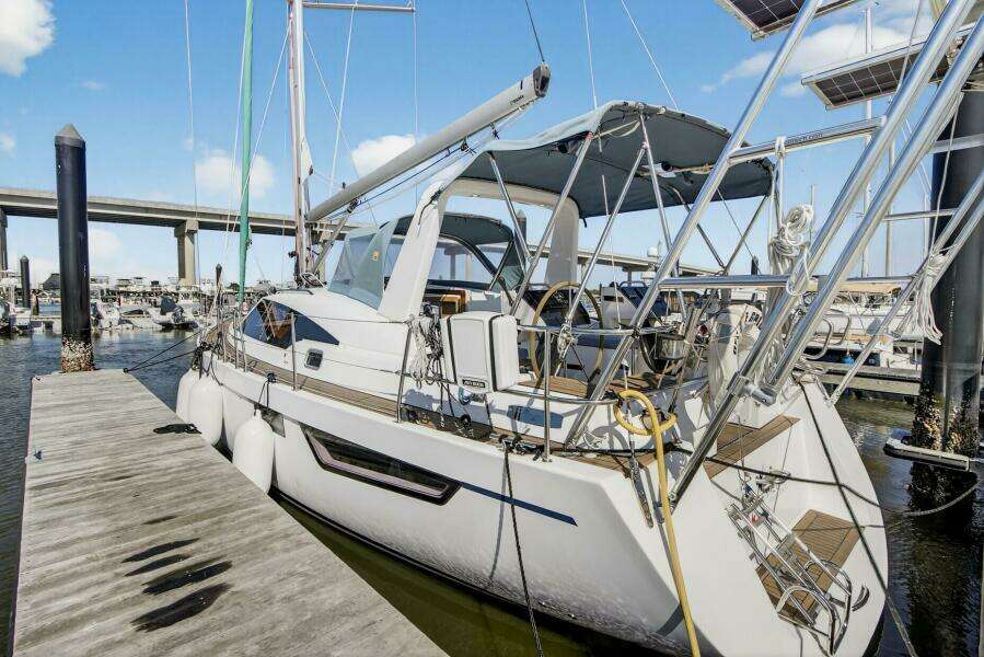 Off The Grid 42ft Southerly Yacht For Sale