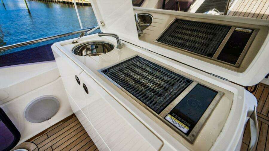 Endeavor 57ft Princess Yacht For Sale