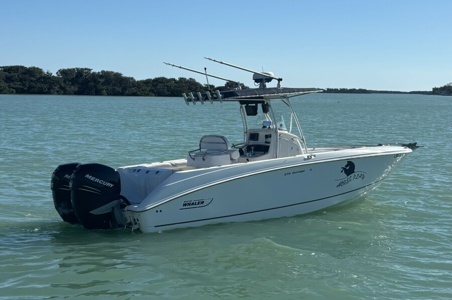 27' 2006 Boston Whaler 270 Outrage