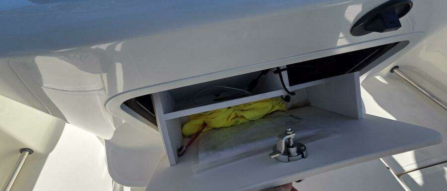 Horse Play 27ft Boston Whaler Yacht For Sale