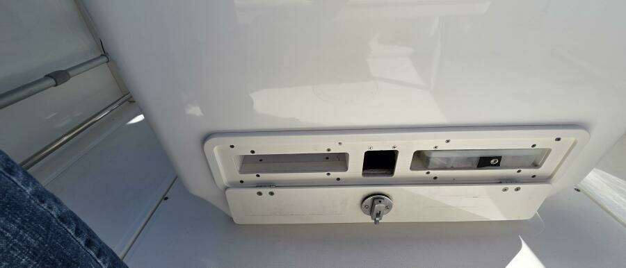 Horse Play 27ft Boston Whaler Yacht For Sale