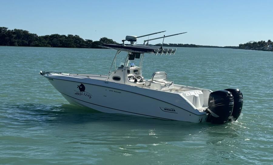 27' 2006 Boston Whaler 270 Outrage