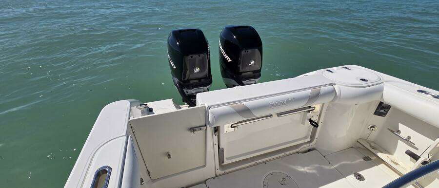 Horse Play 27ft Boston Whaler Yacht For Sale