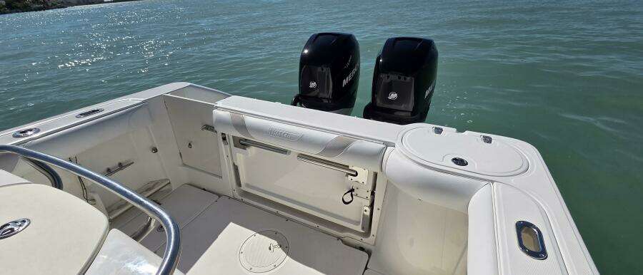 Horse Play 27ft Boston Whaler Yacht For Sale