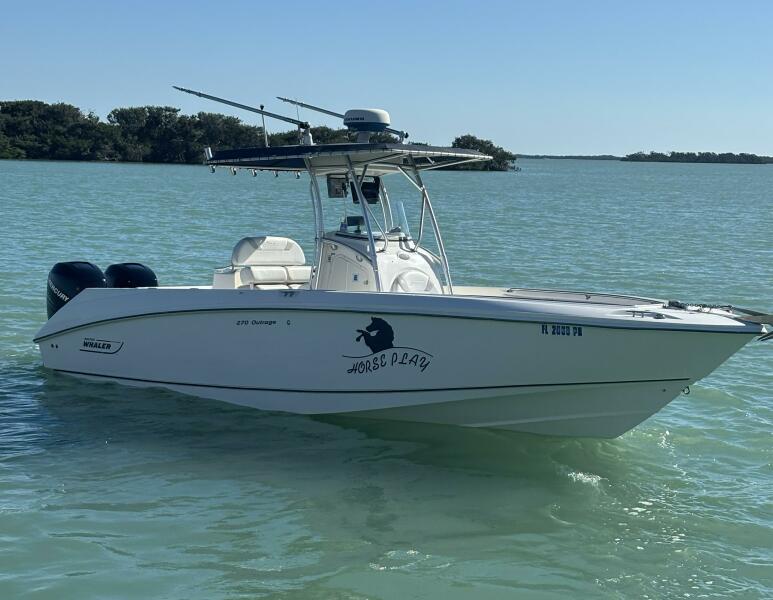 27' 2006 Boston Whaler 270 Outrage
