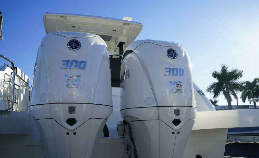 35ft Jeanneau Yacht For Sale