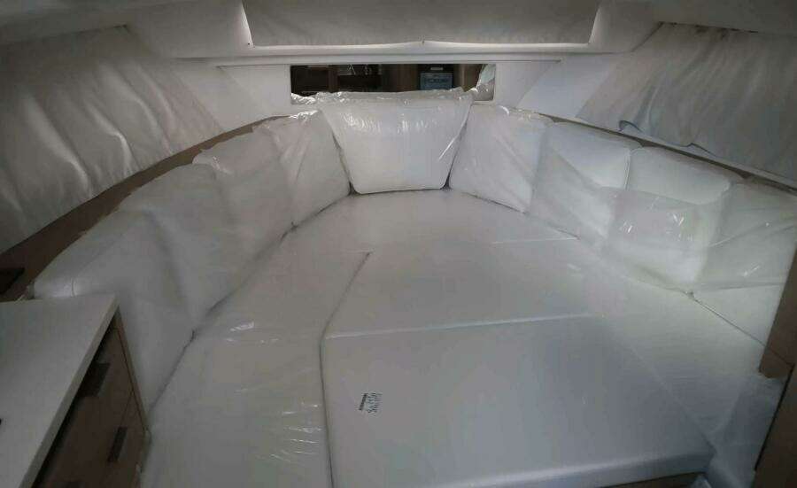 35ft Jeanneau Yacht For Sale