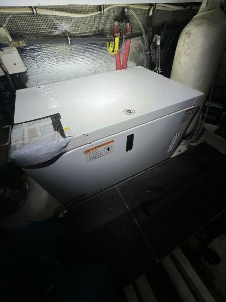 35' 2008 Chaparral 350 Signature