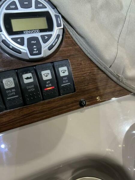 35' 2008 Chaparral 350 Signature