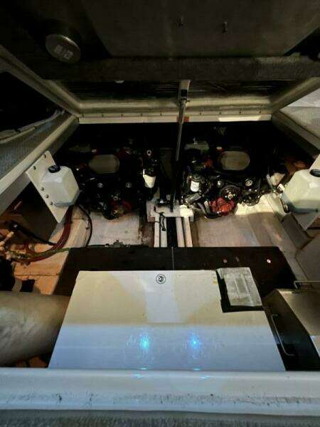 BELLA VITA 35ft Chaparral Yacht For Sale