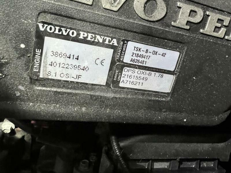 35' 2008 Chaparral 350 Signature