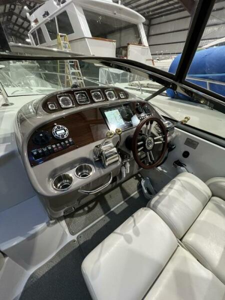 35' 2008 Chaparral 350 Signature