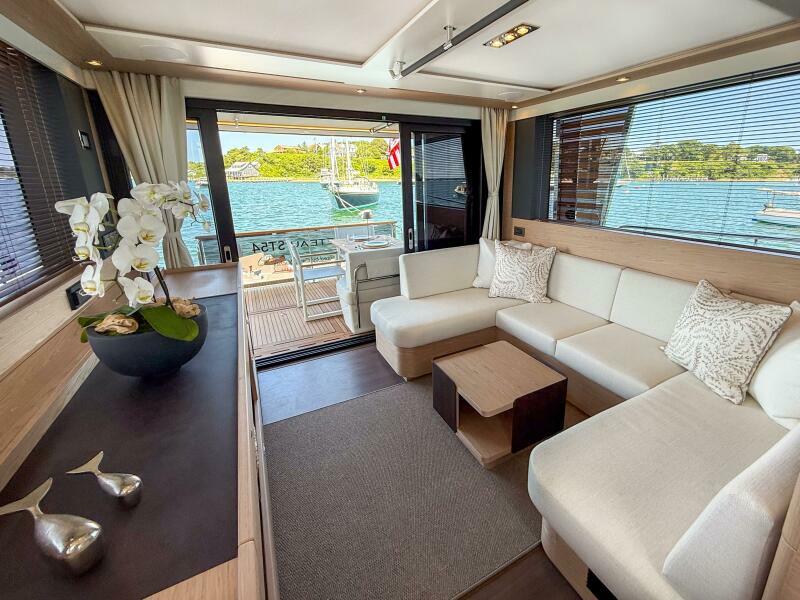 56' 2026 Beneteau Swift Trawler 54