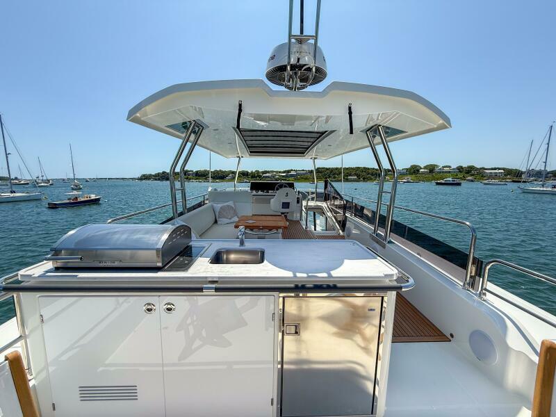 56' 2026 Beneteau Swift Trawler 54