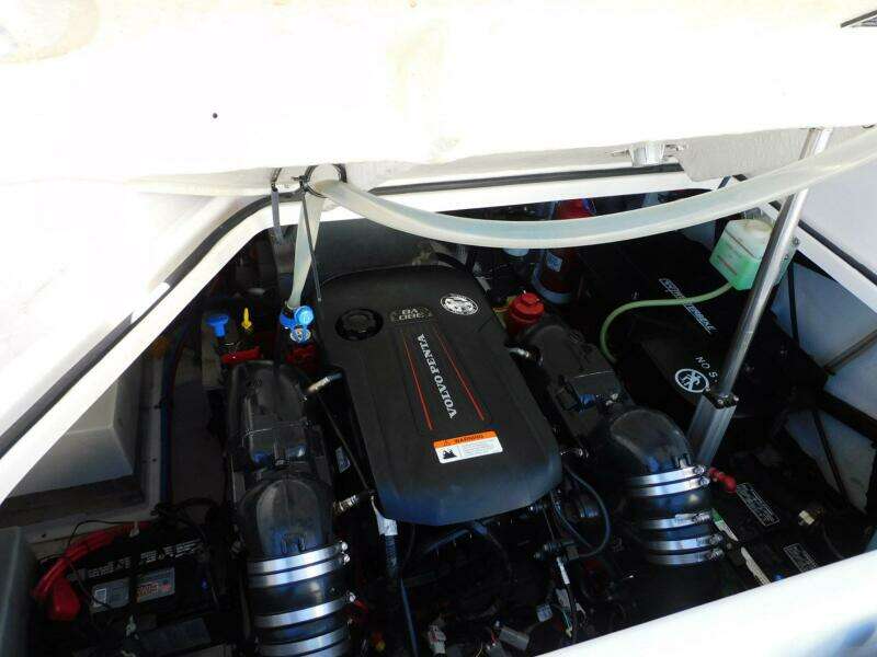 Livin on a Prayer 28ft Regal Yacht For Sale