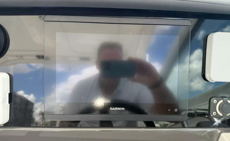 27' 2020 Blackfin 272DC