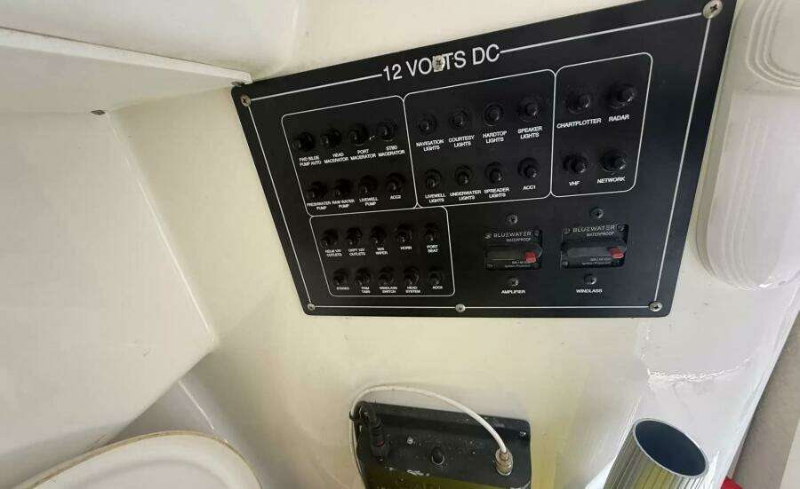 27ft Blackfin Yacht For Sale