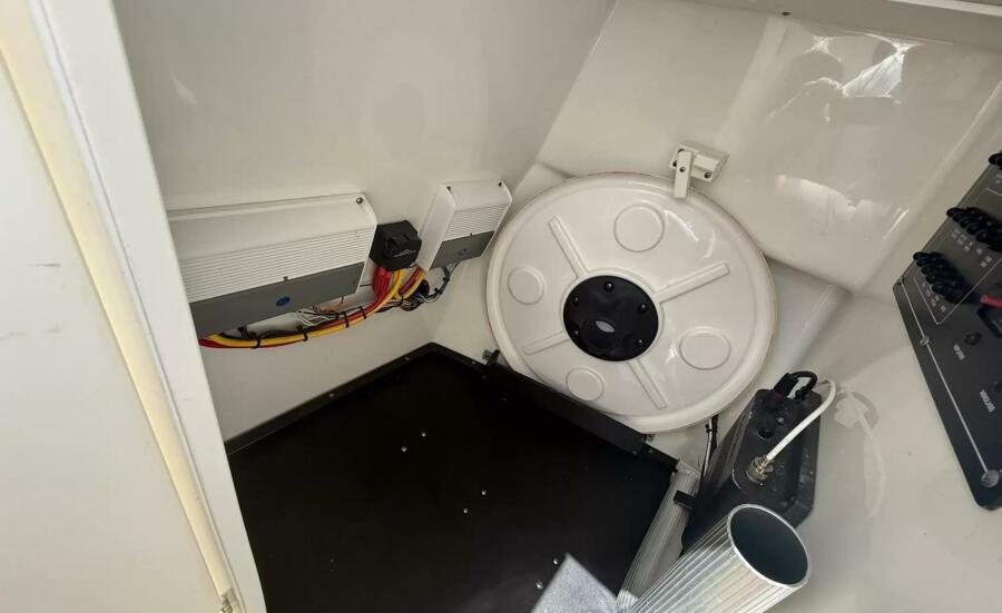 27' 2020 Blackfin 272DC