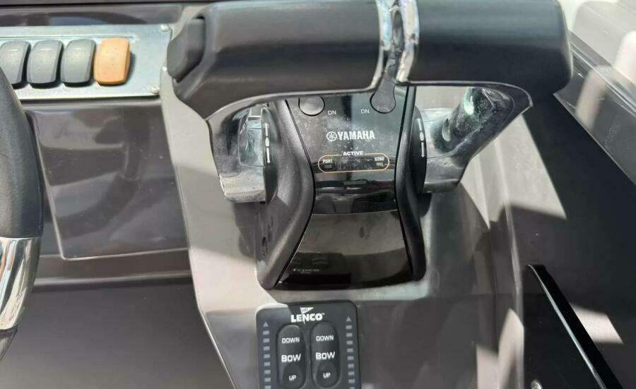 27ft Blackfin Yacht For Sale