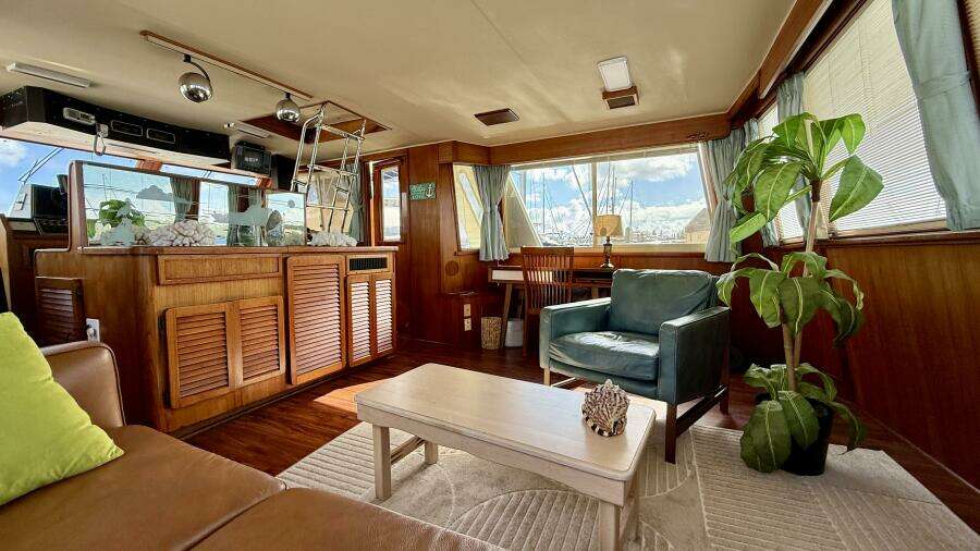 MOONLIGHT MIST 50ft Chris Craft Yacht For Sale