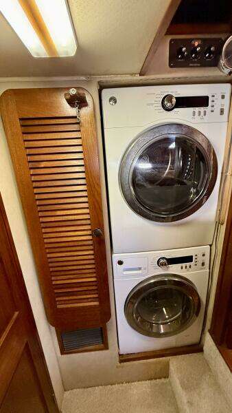 MOONLIGHT MIST 50ft Chris Craft Yacht For Sale