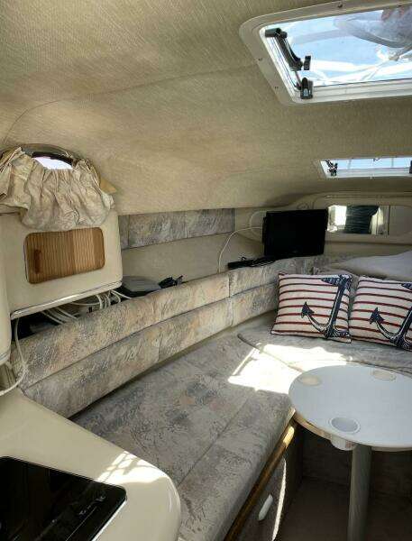 Serendipity 27ft Sea Ray Yacht For Sale