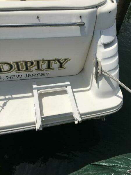 Serendipity 27ft Sea Ray Yacht For Sale