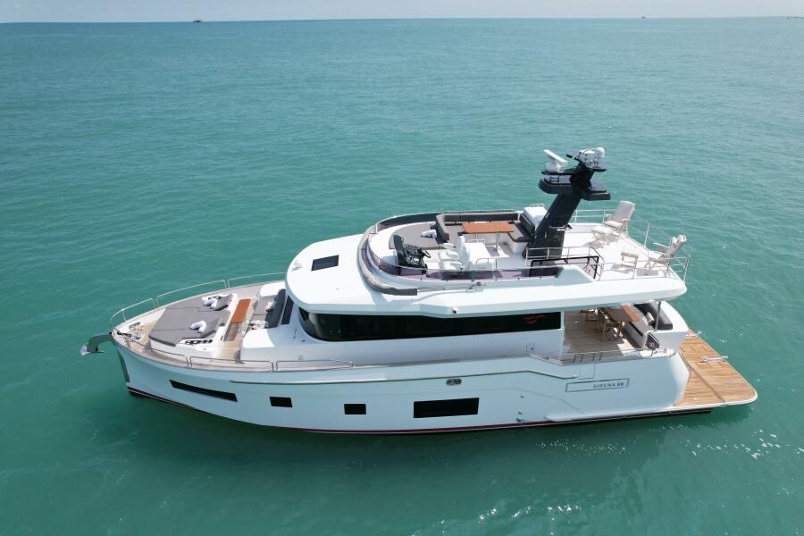 58' 2022 Sirena 58 Fly