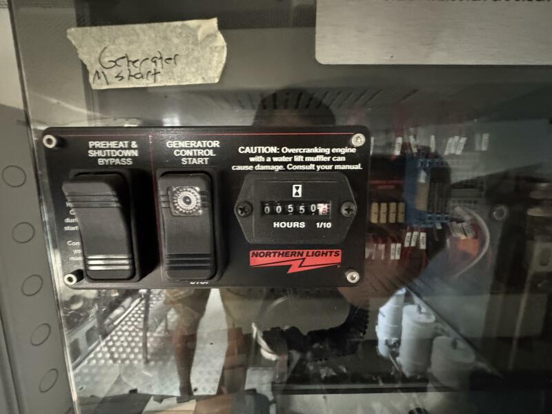 58' 2022 Sirena 58 Fly