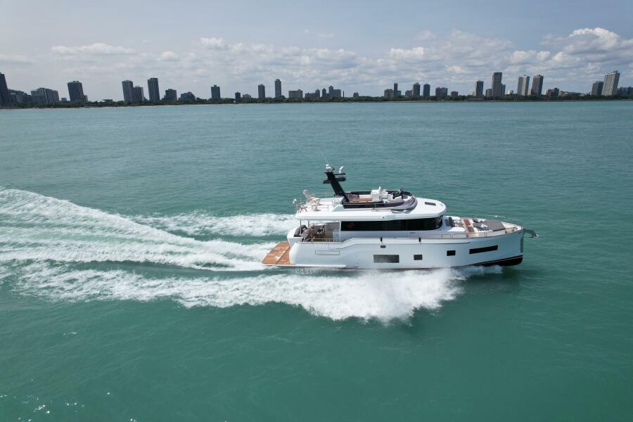 58' 2022 Sirena 58 Fly