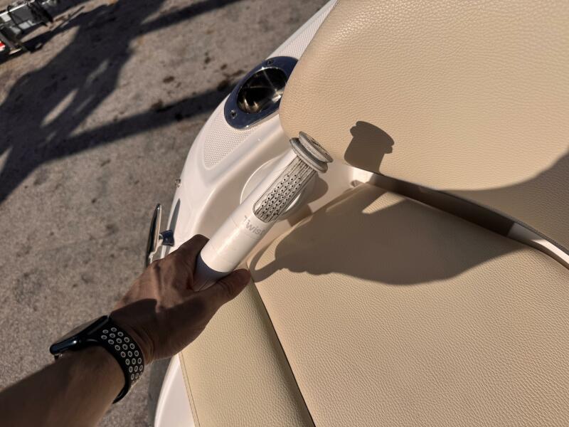 26' 2020 Regal 26 OBX