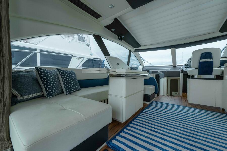 58' 2015 Azimut 55S Lithium