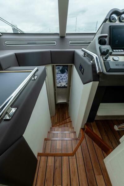 58' 2015 Azimut 55S Lithium