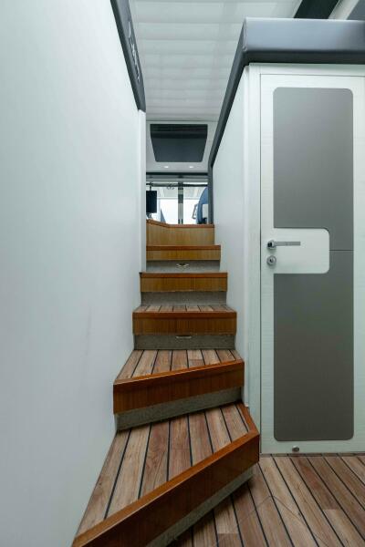 58' 2015 Azimut 55S Lithium