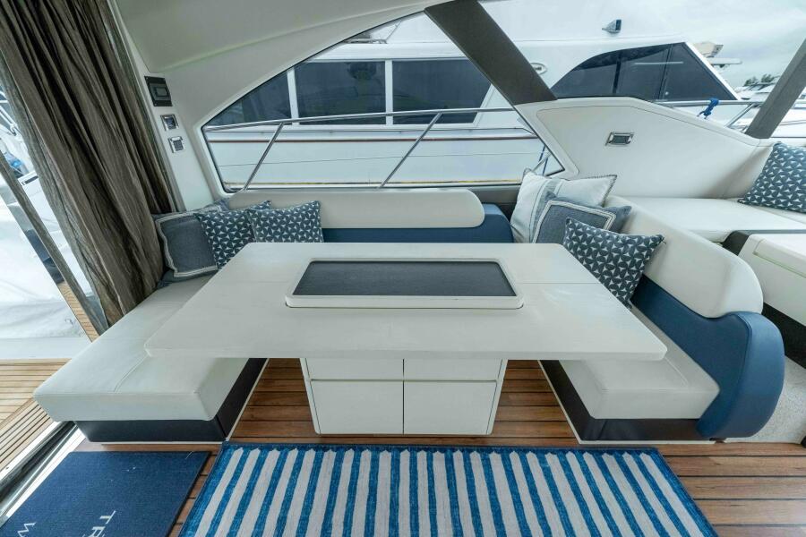 58' 2015 Azimut 55S Lithium