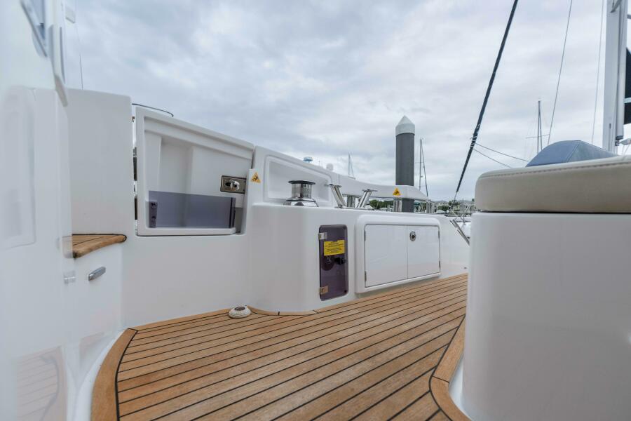 58' 2015 Azimut 55S Lithium