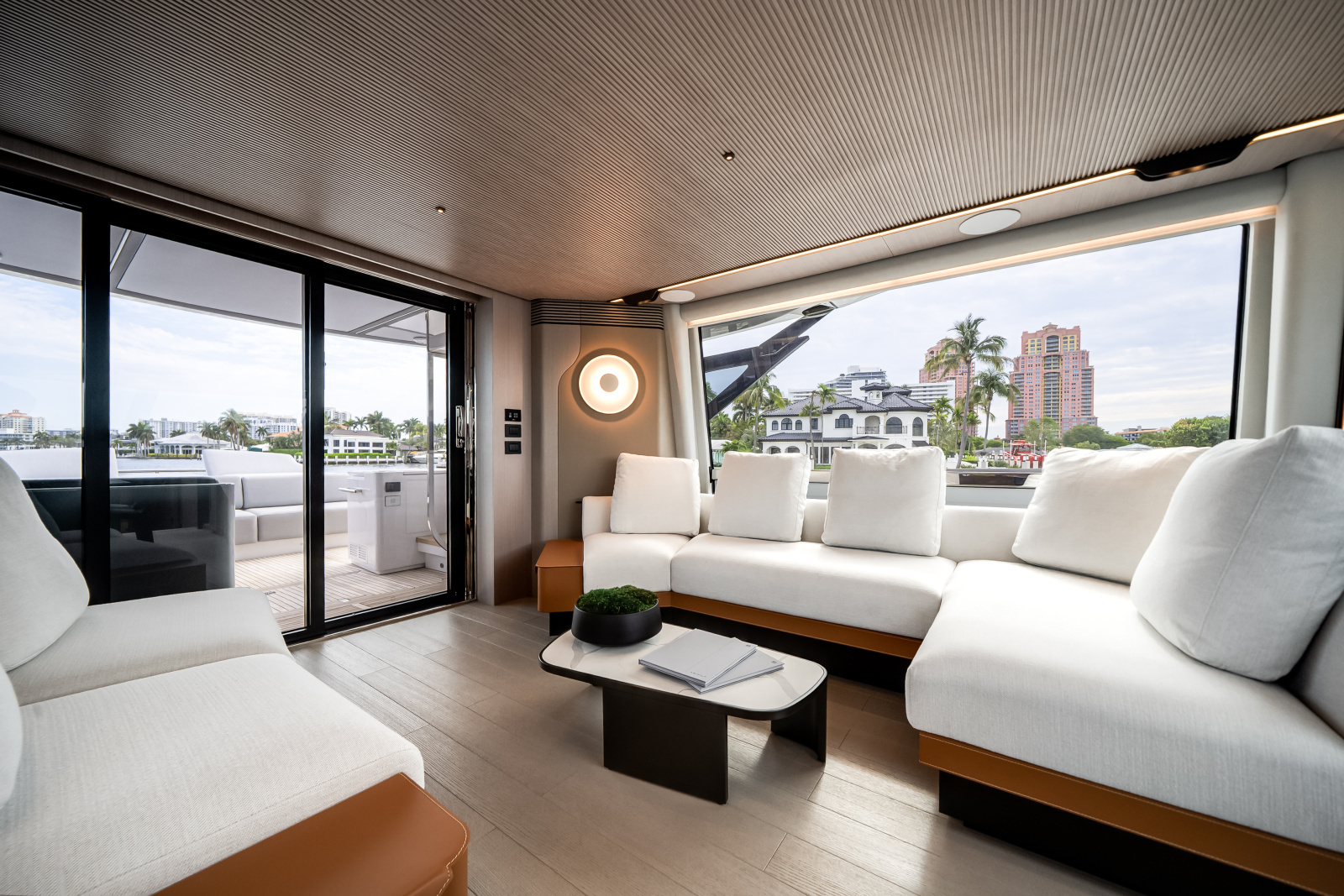 80ft Azimut Yacht For Sale