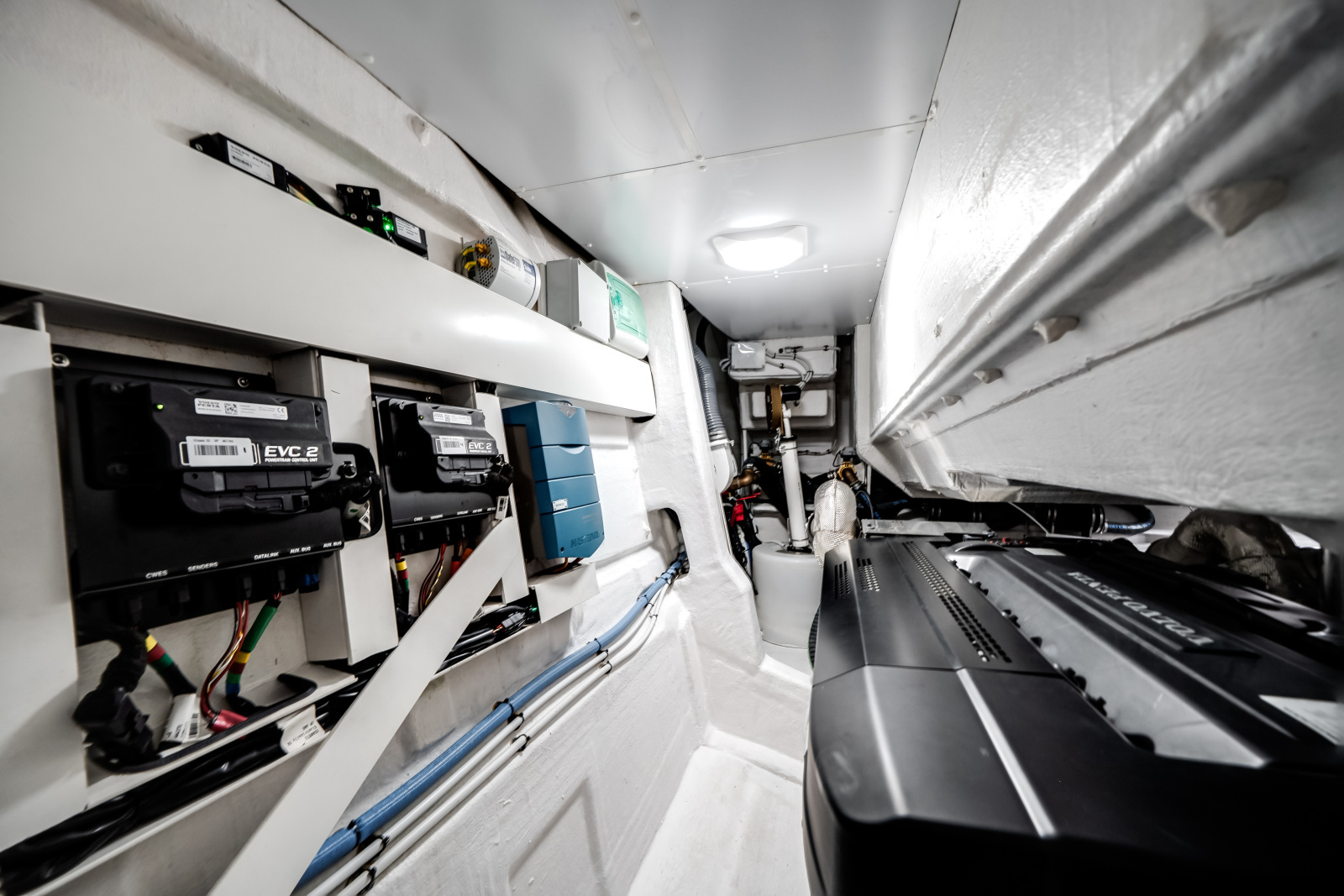 80ft Azimut Yacht For Sale