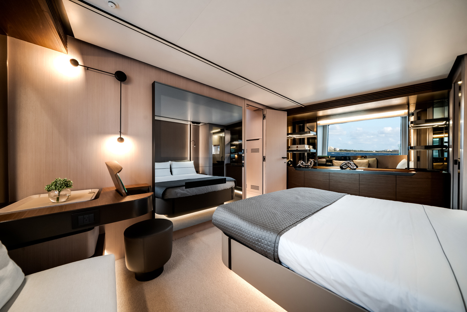 80ft Azimut Yacht For Sale