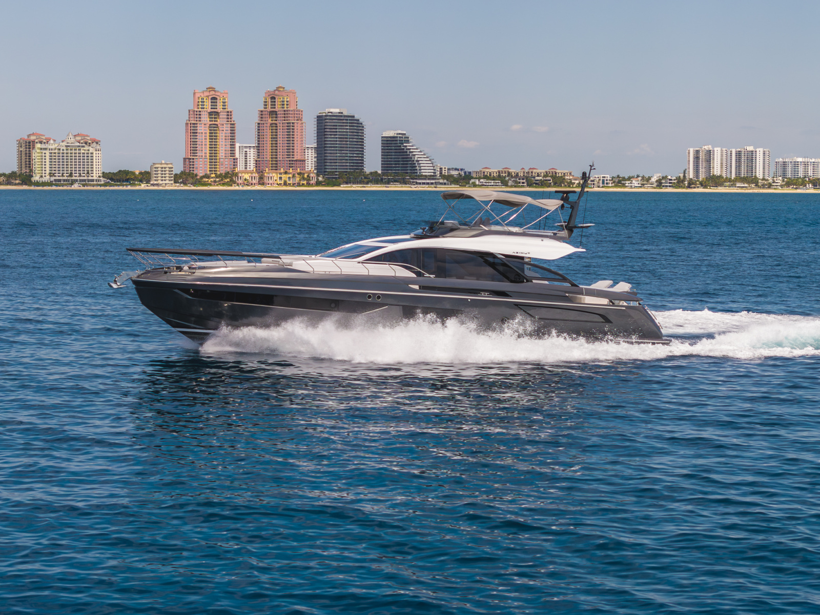 80ft Azimut Yacht For Sale