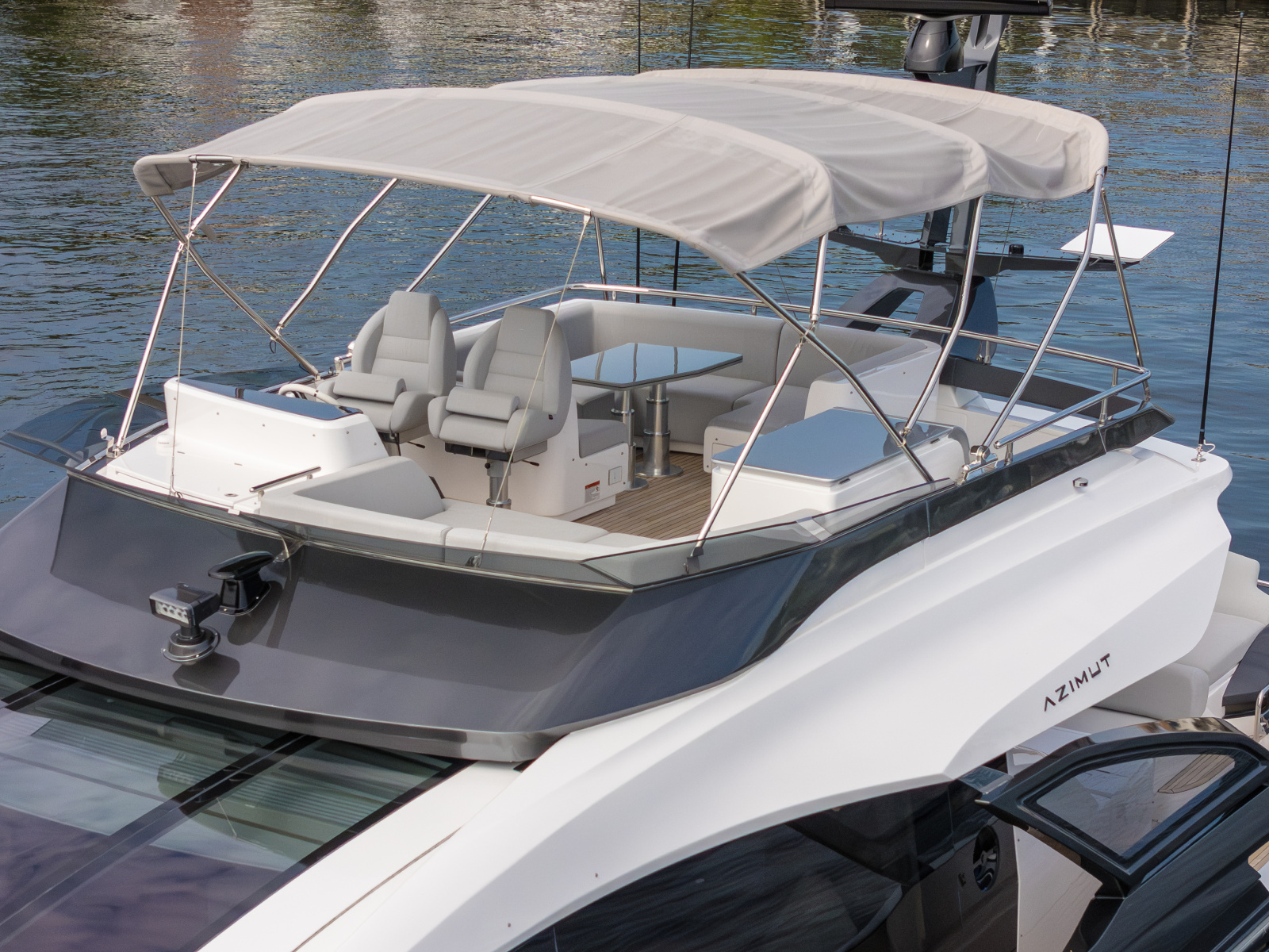80ft Azimut Yacht For Sale