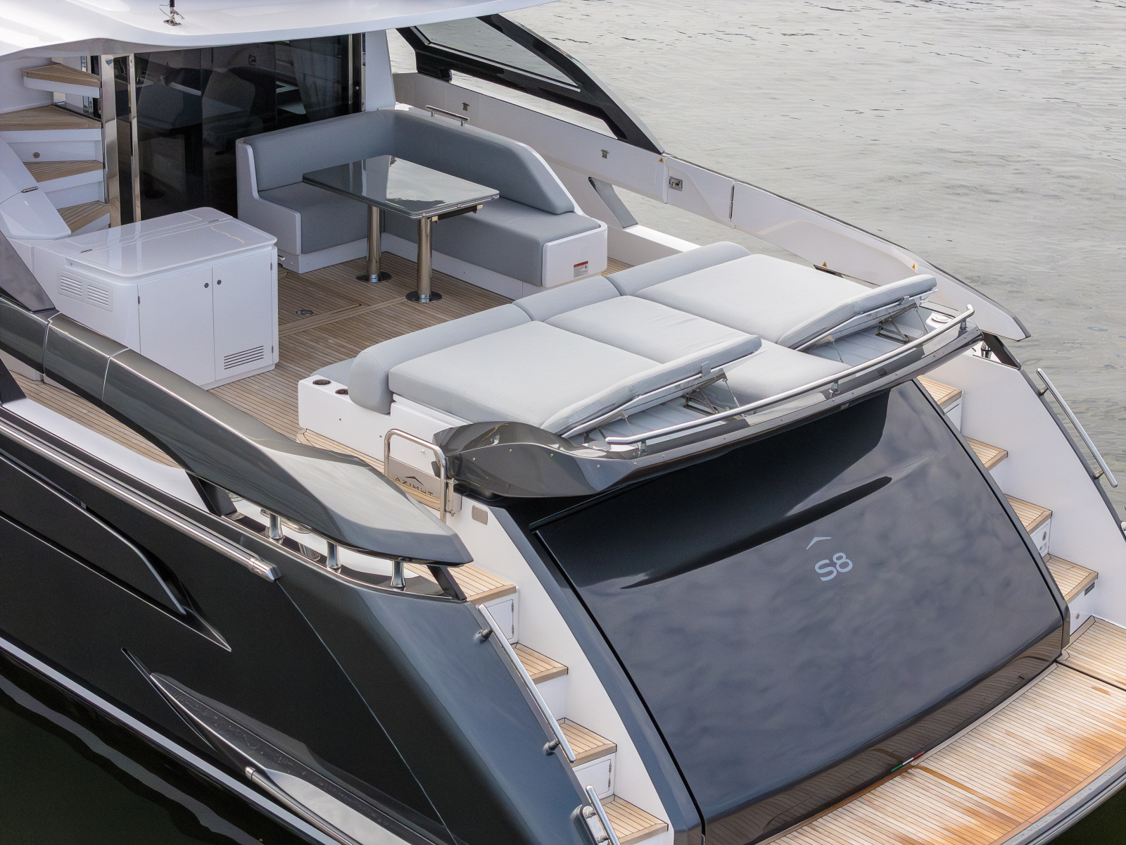 80ft Azimut Yacht For Sale