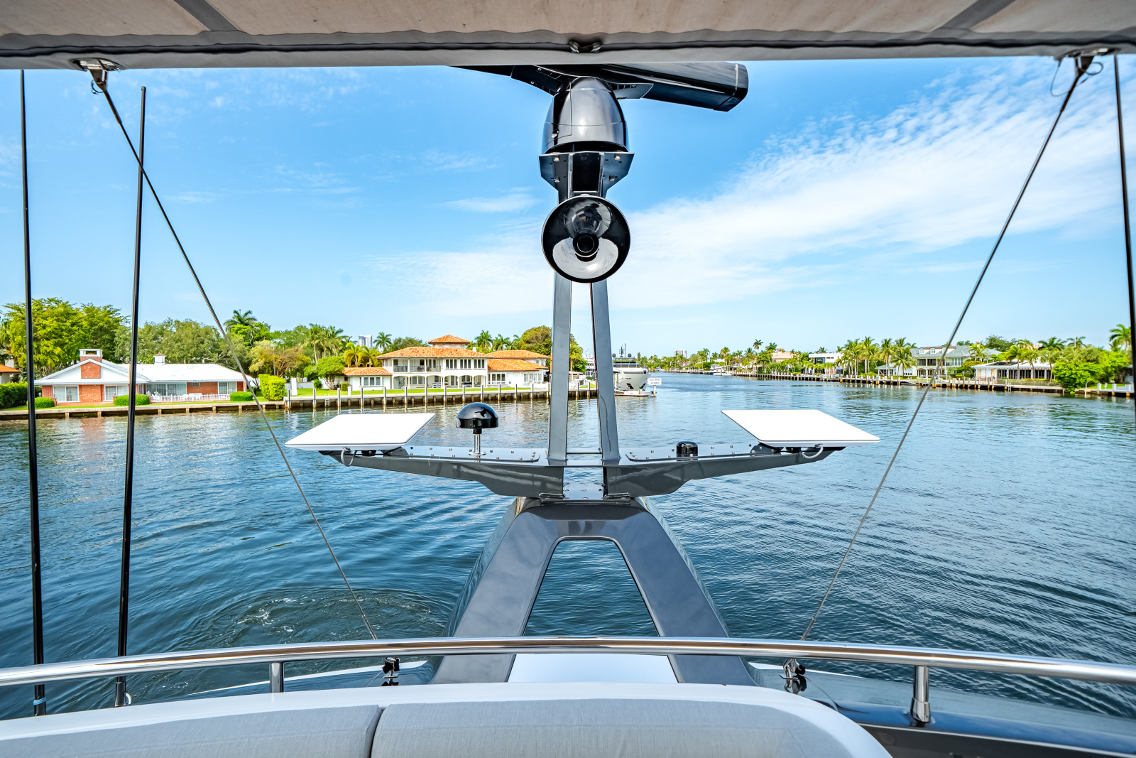 80ft Azimut Yacht For Sale