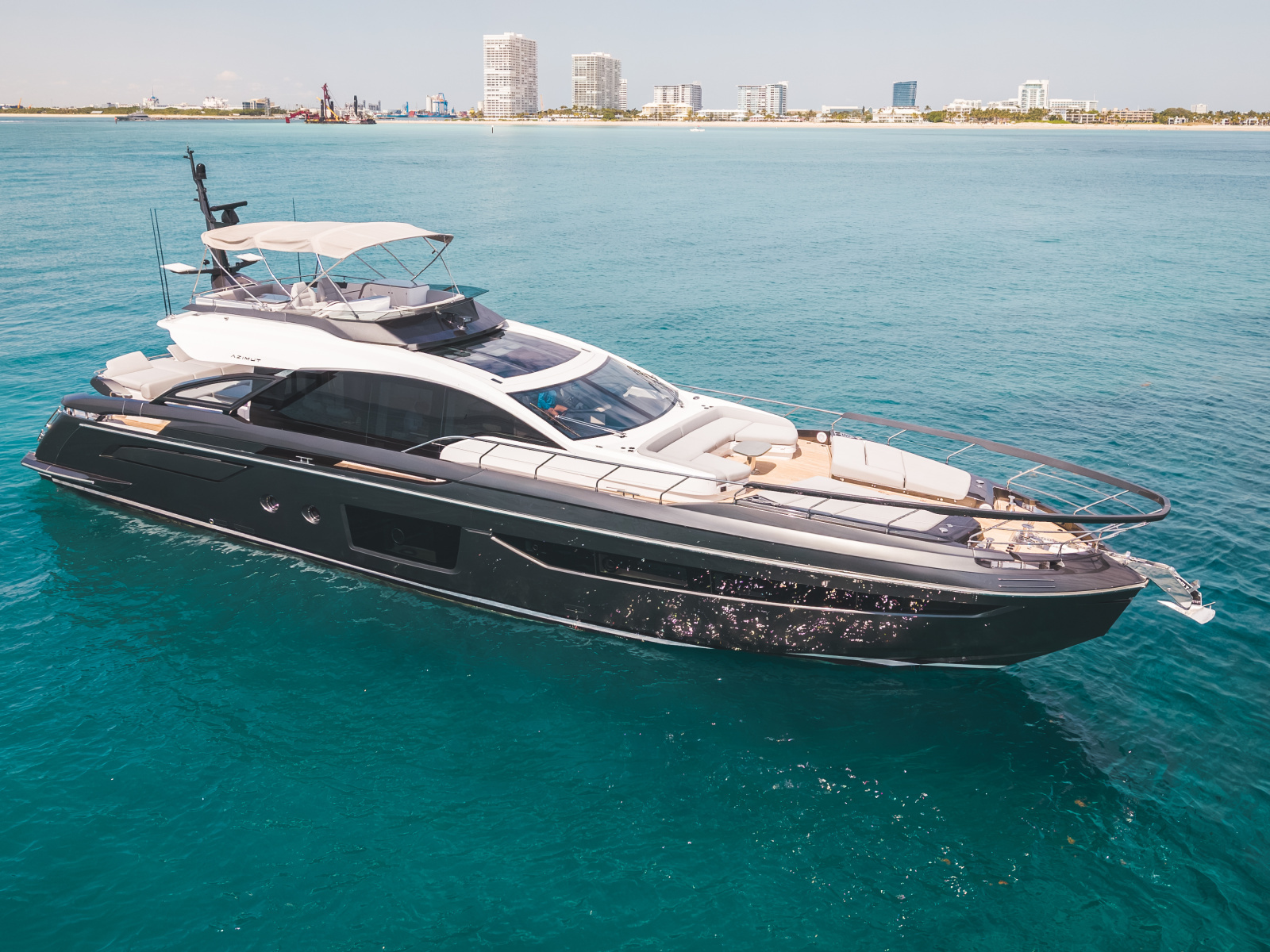 80ft Azimut Yacht For Sale