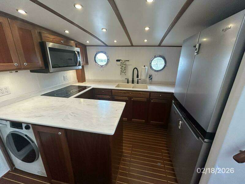 37' Great Harbour galley starboard