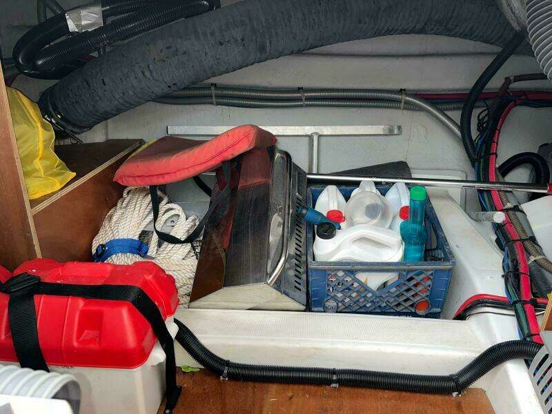 Irie Life 34ft Beneteau Yacht For Sale