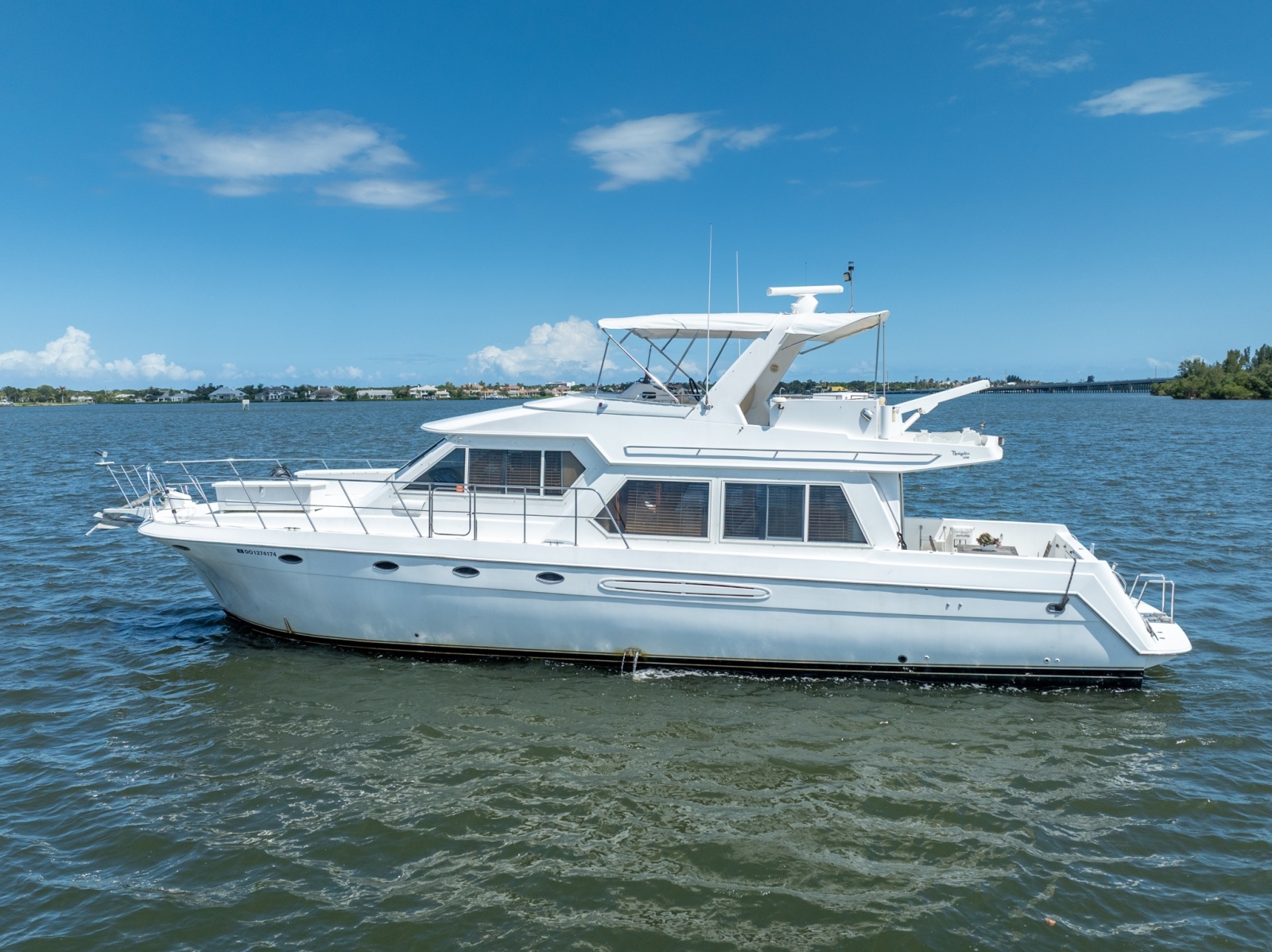 2003 Navigator 5700