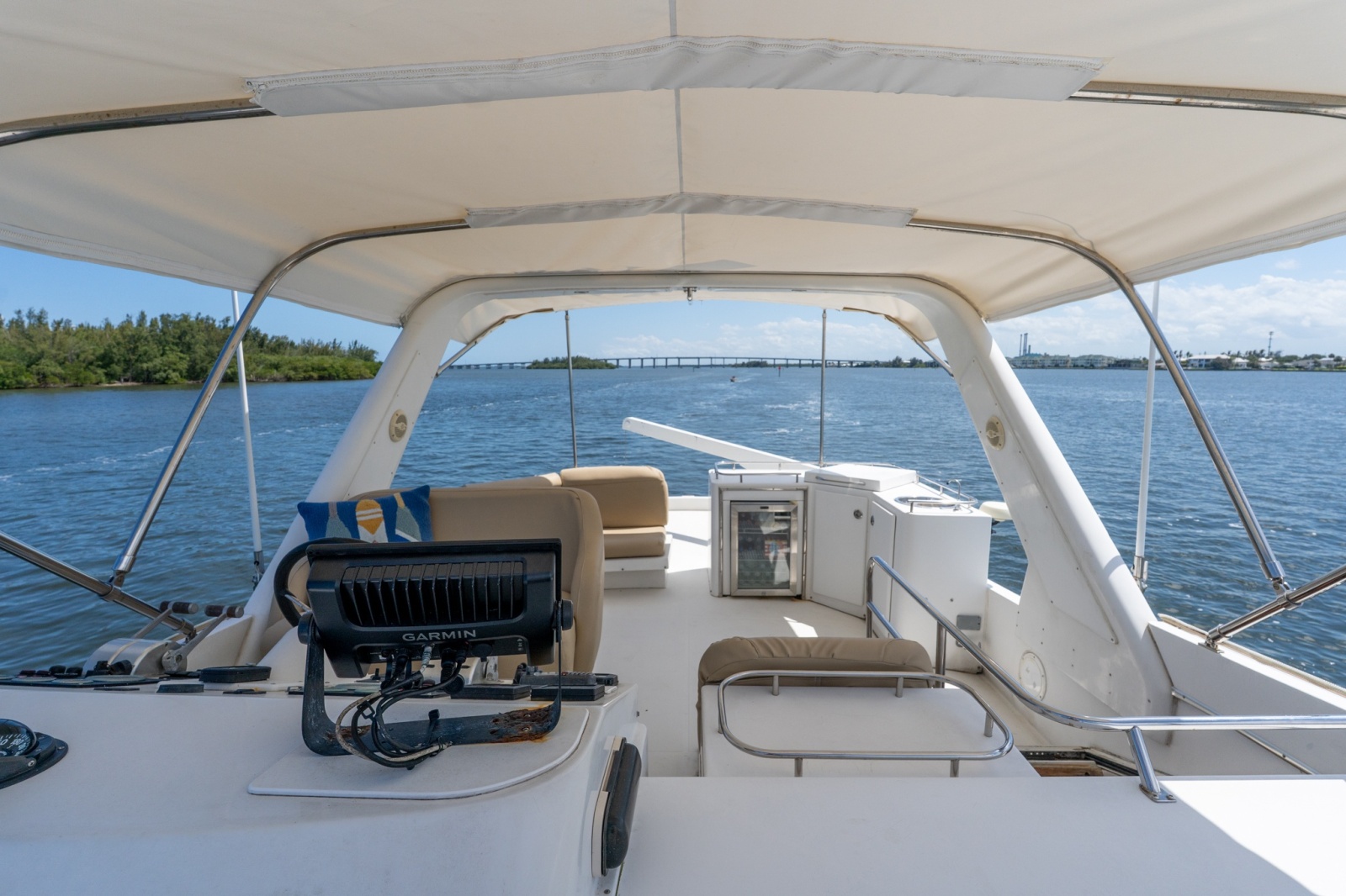2003 Navigator 5700